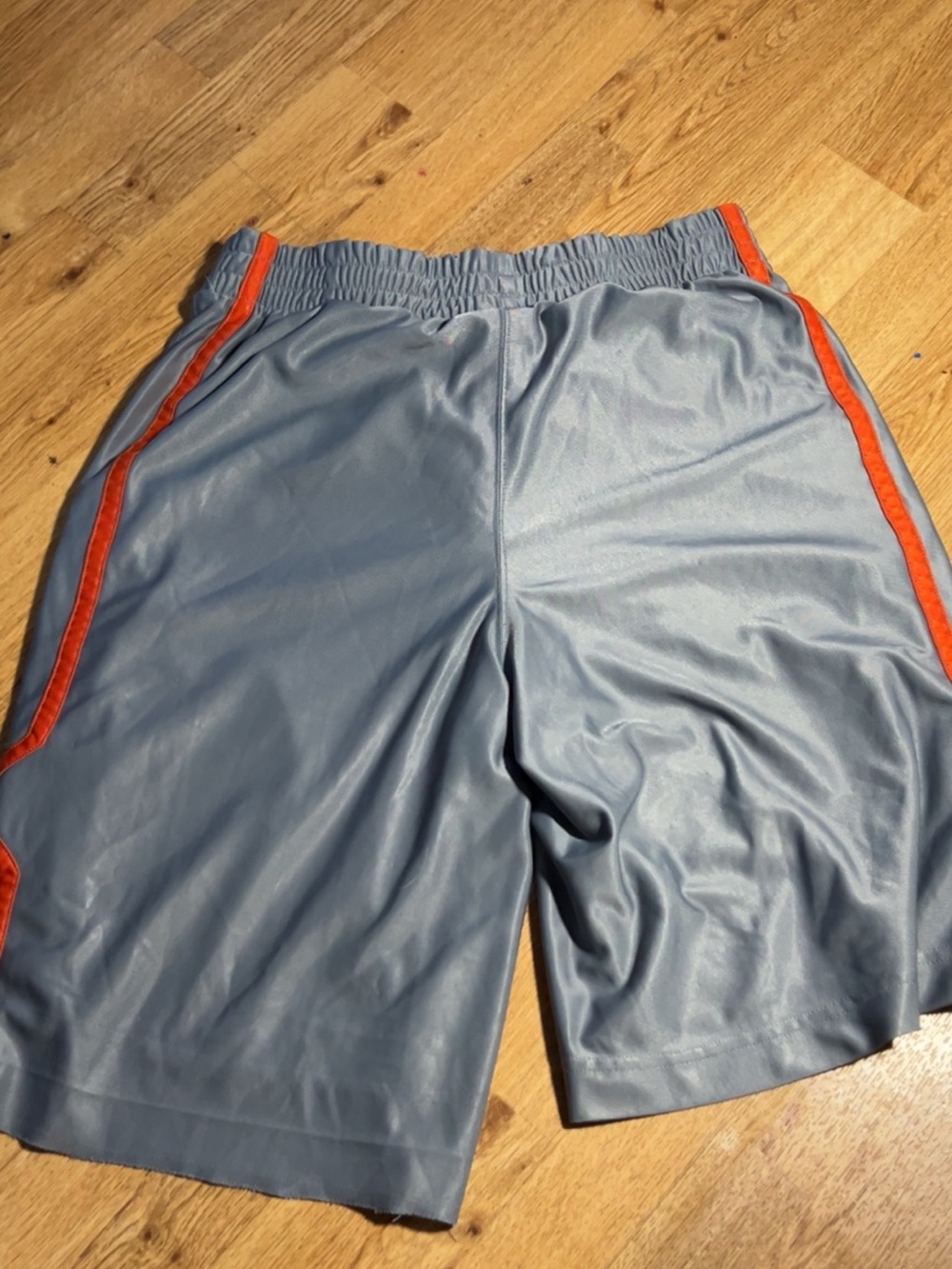Old Navy Dazzle Athletic Shorts * - Picture 4 of 4